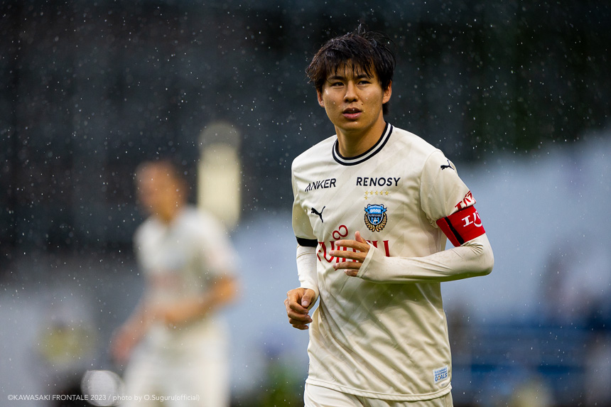 MF14/脇坂 泰斗選手 MF14/脇坂 泰斗選手