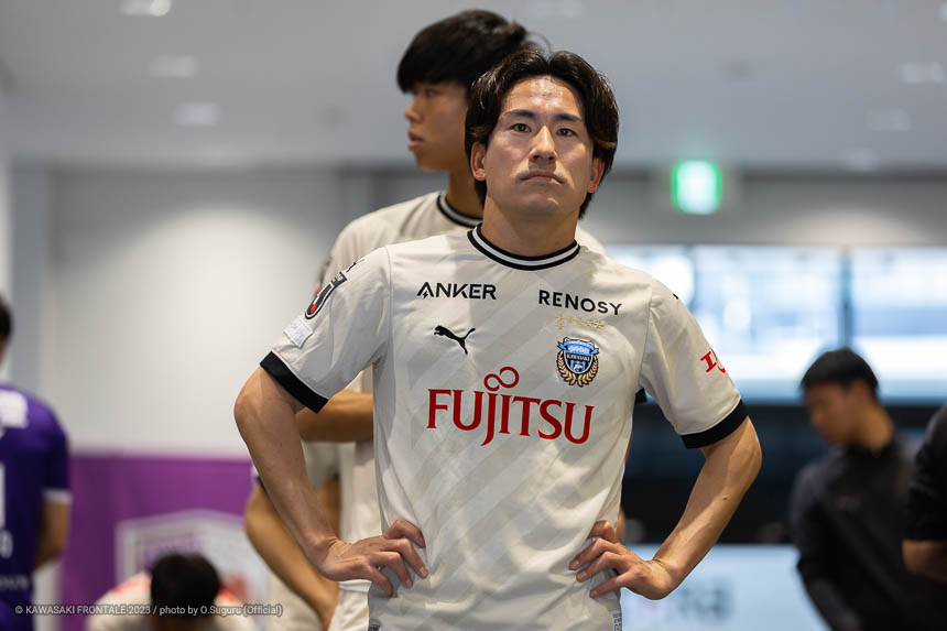DF2 / 登里 享平選手 DF2 / 登里 享平選手