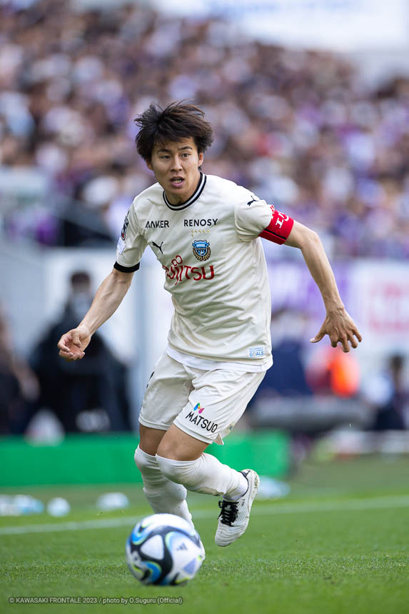 MF14 / 脇坂 泰斗選手 MF14 / 脇坂 泰斗選手
