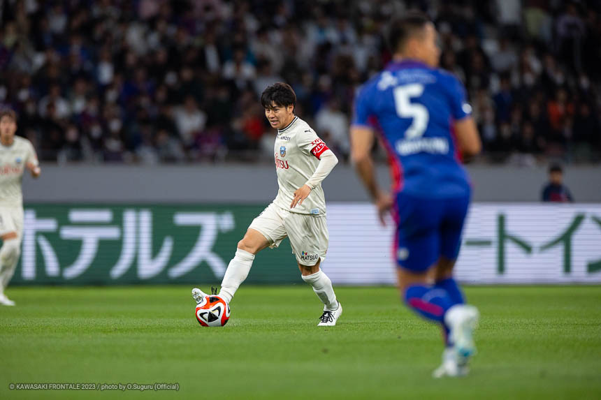 MF14 / 脇坂 泰斗選手 MF14 / 脇坂 泰斗選手
