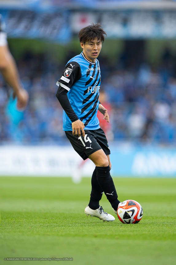 MF14 / 脇坂 泰斗選手 MF14 / 脇坂 泰斗選手