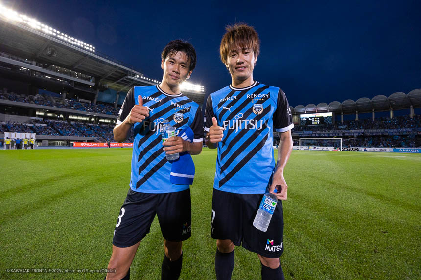 DF13 / 山根 視来選手、DF7 / 車屋 紳太郎選手 DF13 / 山根 視来選手、DF7 / 車屋 紳太郎選手