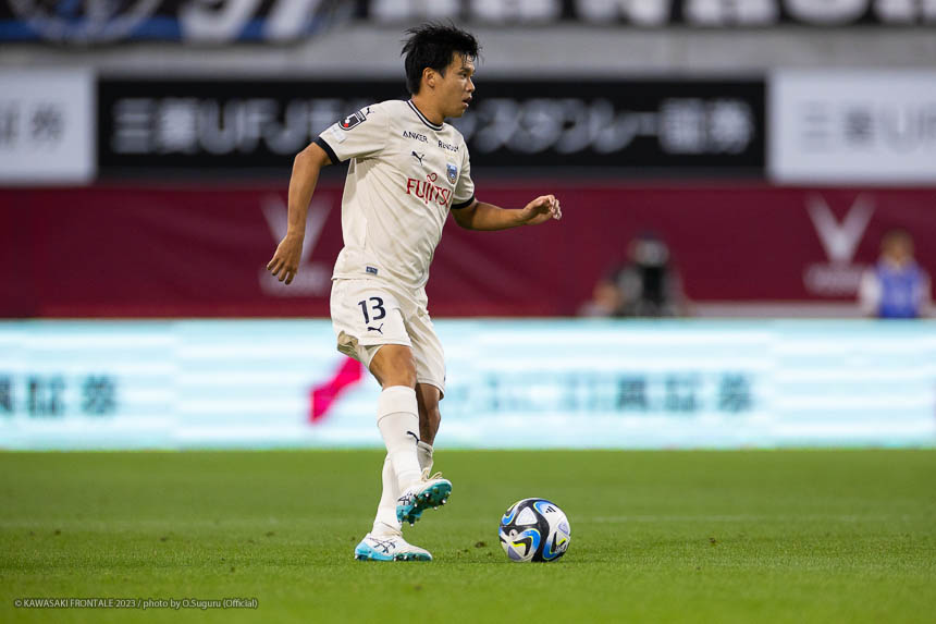 DF13 / 山根 視来選手 DF13 / 山根 視来選手