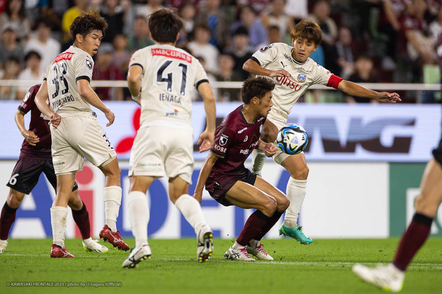 MF8 / 橘田 健人選手 MF8 / 橘田 健人選手