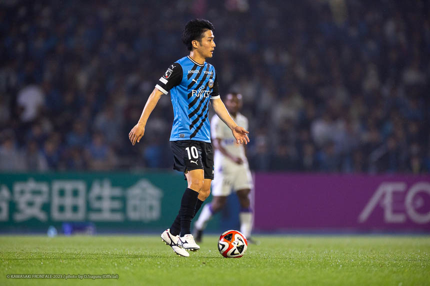MF10 / 大島 僚太選手 MF10 / 大島 僚太選手