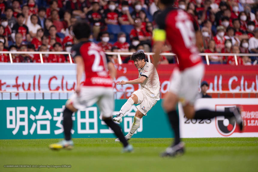 MF14 / 脇坂 泰斗選手 MF14 / 脇坂 泰斗選手