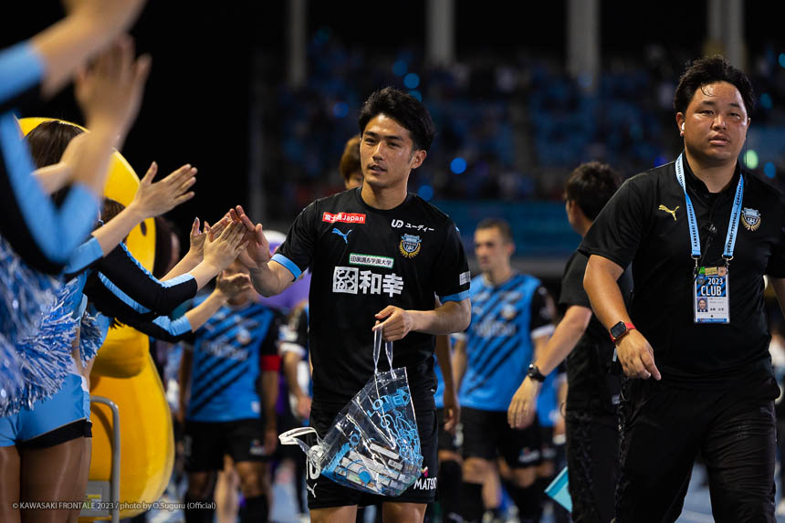 MF10 / 大島 僚太選手 MF10 / 大島 僚太選手
