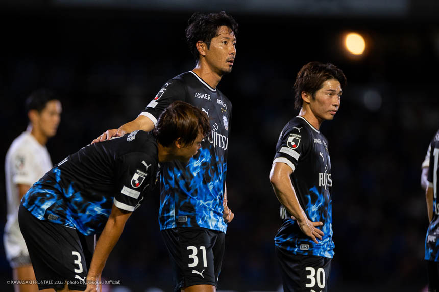MF31 / 山村 和也選手、MF30 / 瀬川 祐輔選手 MF31 / 山村 和也選手、MF30 / 瀬川 祐輔選手