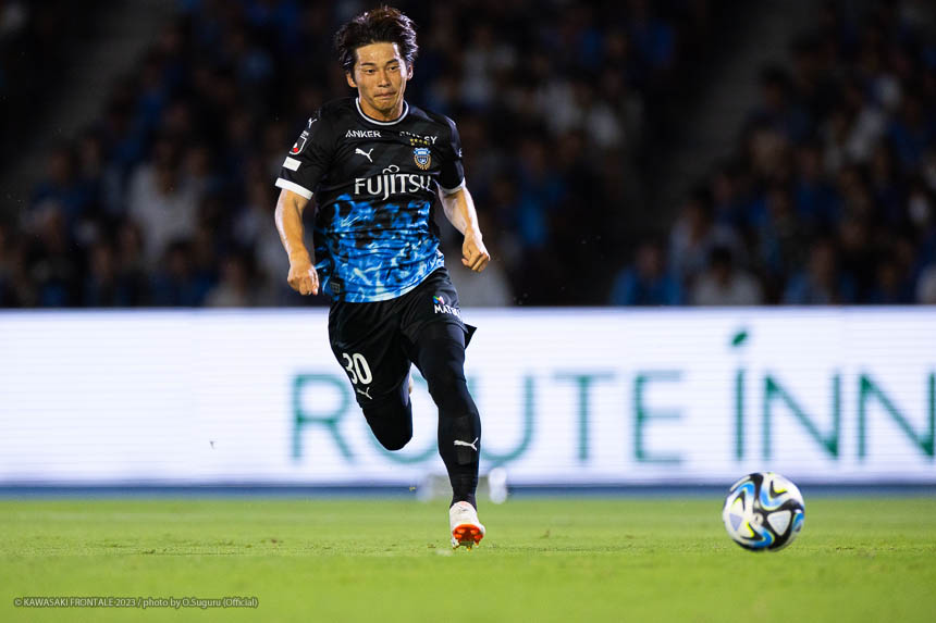 MF30 / 瀬川 祐輔選手 MF30 / 瀬川 祐輔選手