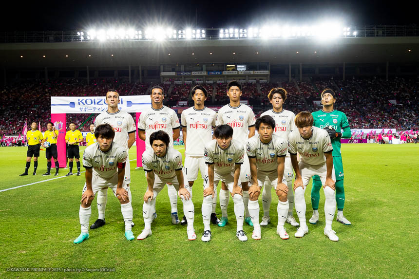 試合前の集合写真 試合前の集合写真