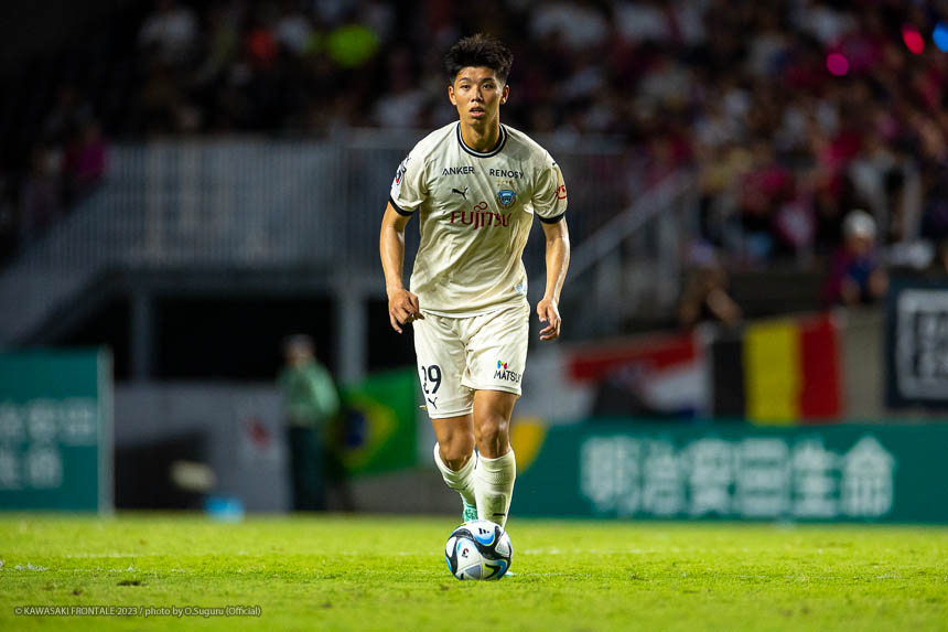 DF29 / 高井 幸大選手 DF29 / 高井 幸大選手