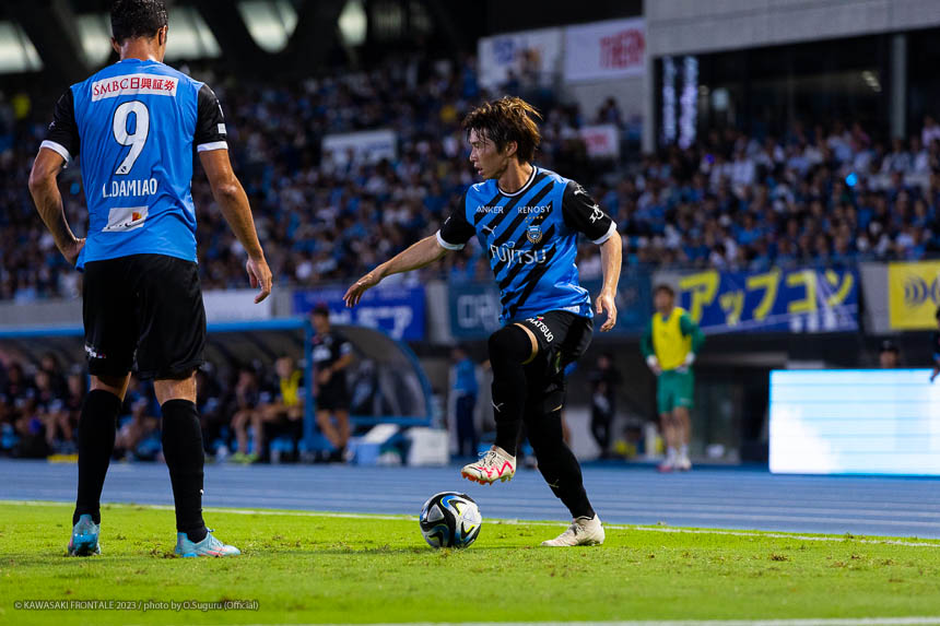 MF30 / 瀬川 祐輔選手 MF30 / 瀬川 祐輔選手