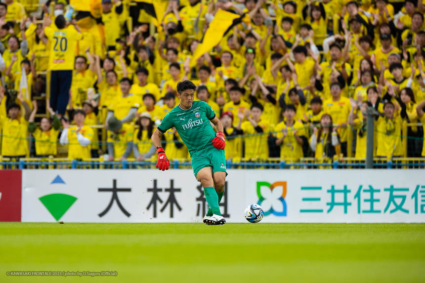 GK1 / チョン ソンリョン選手 GK1 / チョン ソンリョン選手