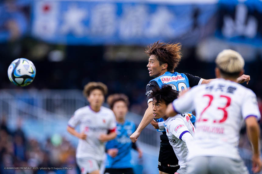 MF30 / 瀬川 祐輔選手 MF30 / 瀬川 祐輔選手
