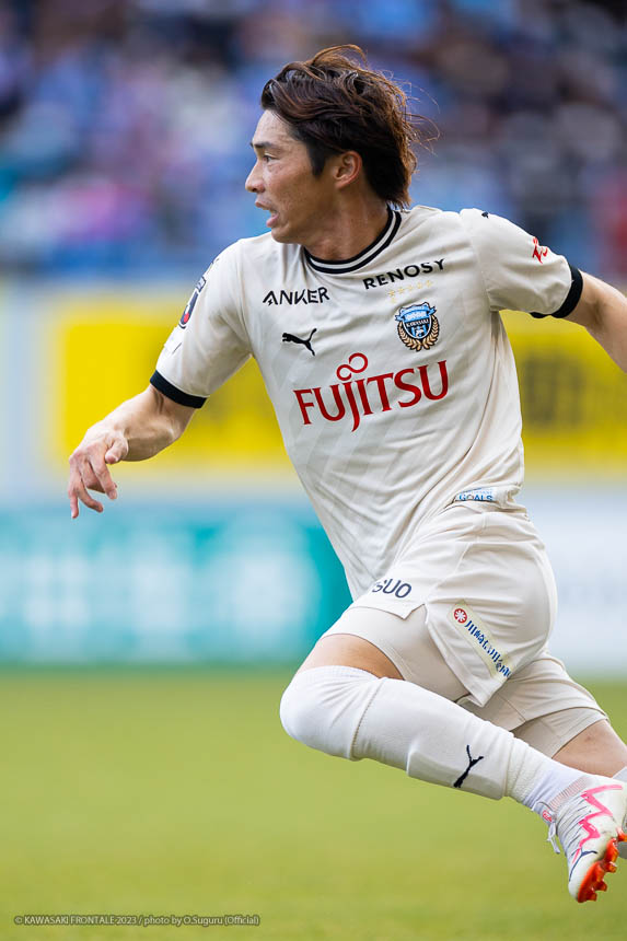 MF30 / 瀬川 祐輔選手 MF30 / 瀬川 祐輔選手