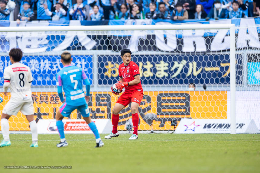 GK1 / チョン ソンリョン選手 GK1 / チョン ソンリョン選手