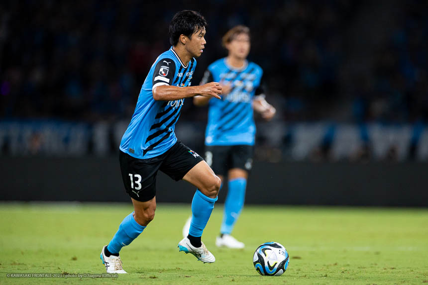DF13 / 山根 視来選手 DF13 / 山根 視来選手