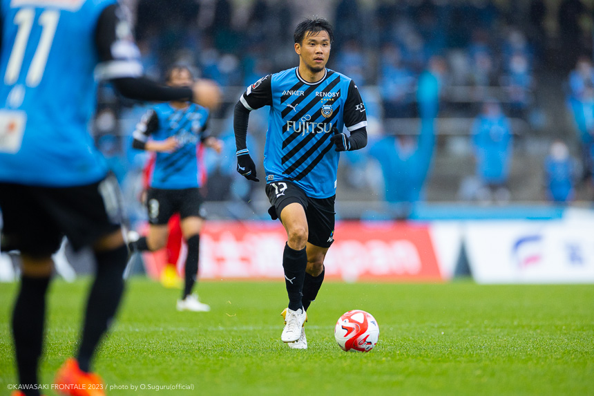DF13/山根 視来選手 DF13/山根 視来選手