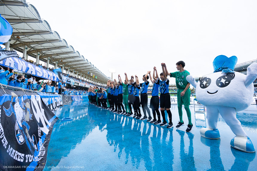 U-18、U-15生田、U-15等々力、U-12、アカデミーのチームが紹介されました U-18、U-15生田、U-15等々力、U-12、アカデミーのチームが紹介されました