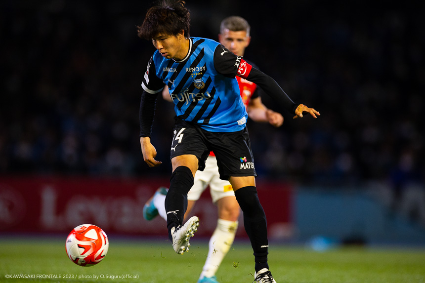 MF14/脇坂 泰斗選手 MF14/脇坂 泰斗選手