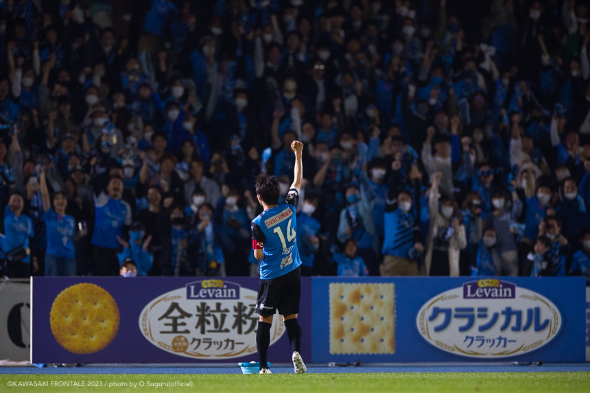 MF14/脇坂 泰斗選手 MF14/脇坂 泰斗選手