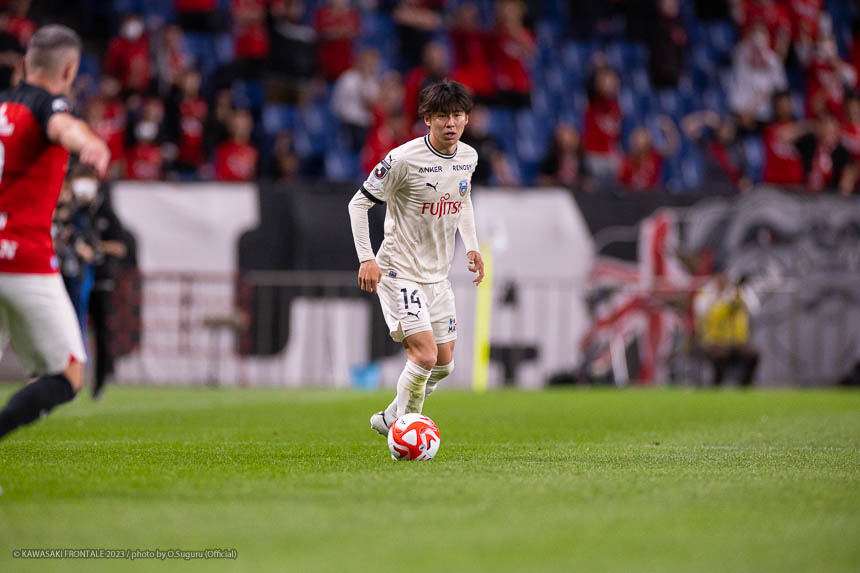MF14 / 脇坂 泰斗選手 MF14 / 脇坂 泰斗選手