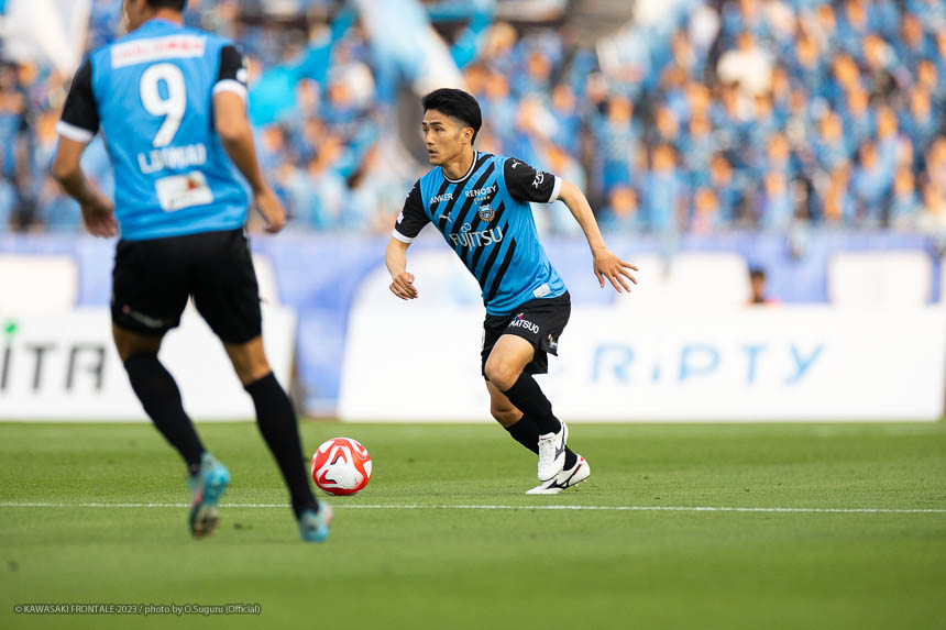MF10 / 大島 僚太選手 MF10 / 大島 僚太選手