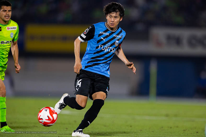 MF14 / 脇坂 泰斗選手 MF14 / 脇坂 泰斗選手